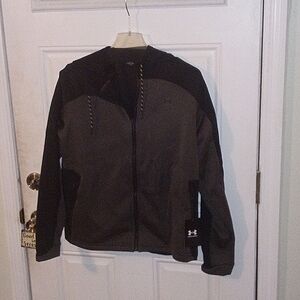 Women's large under armor zip up sweatshirt brand new